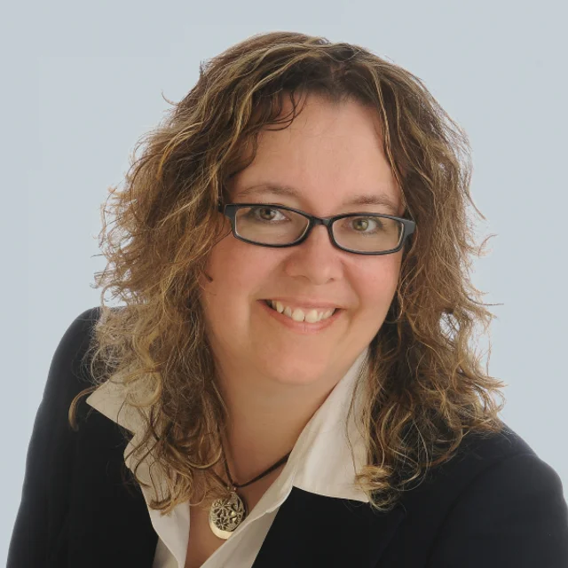 7. ماري هاينز