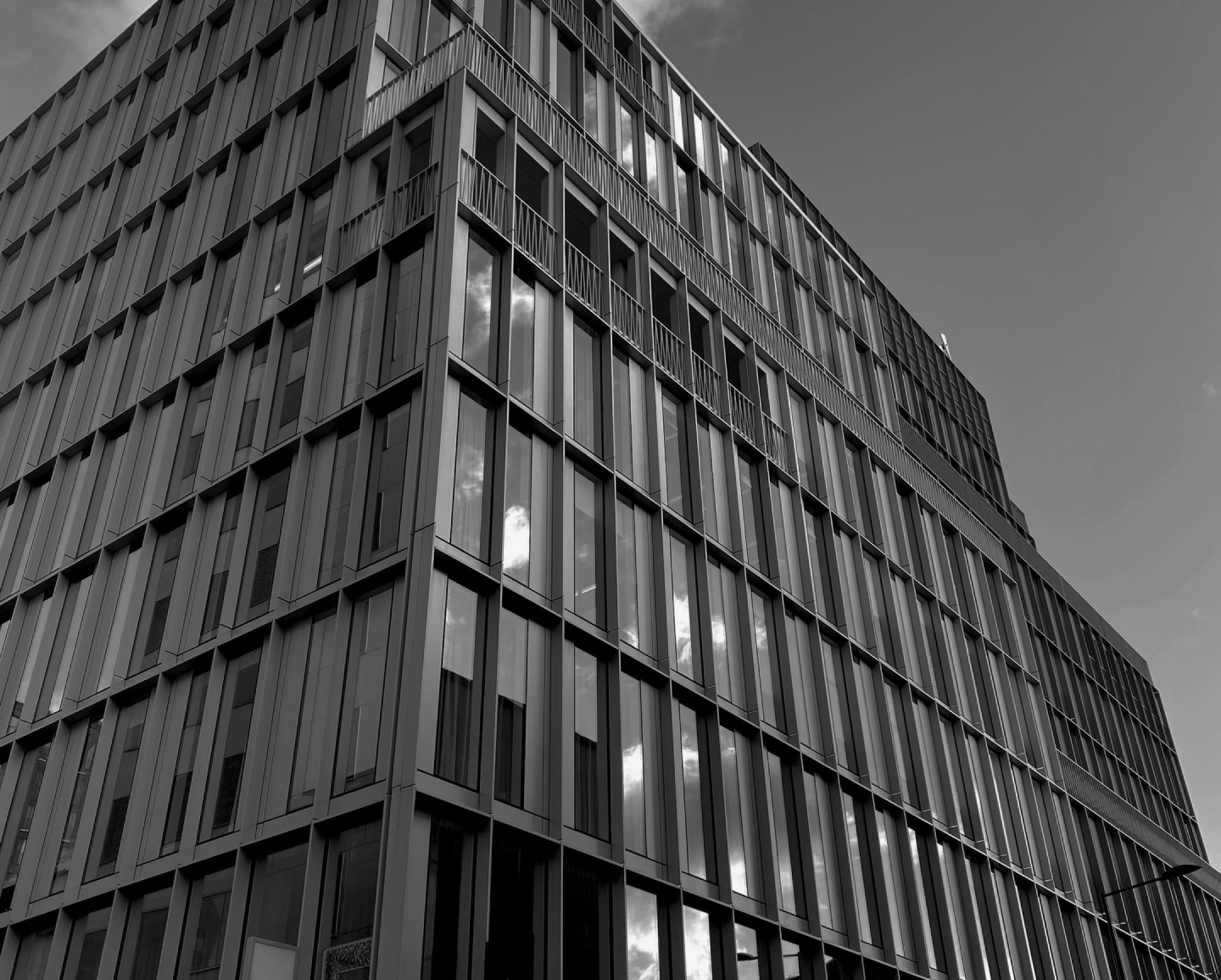 Führende Unternehmen in Bristol bei AEO-, GEO- und LLMO-Innovationen