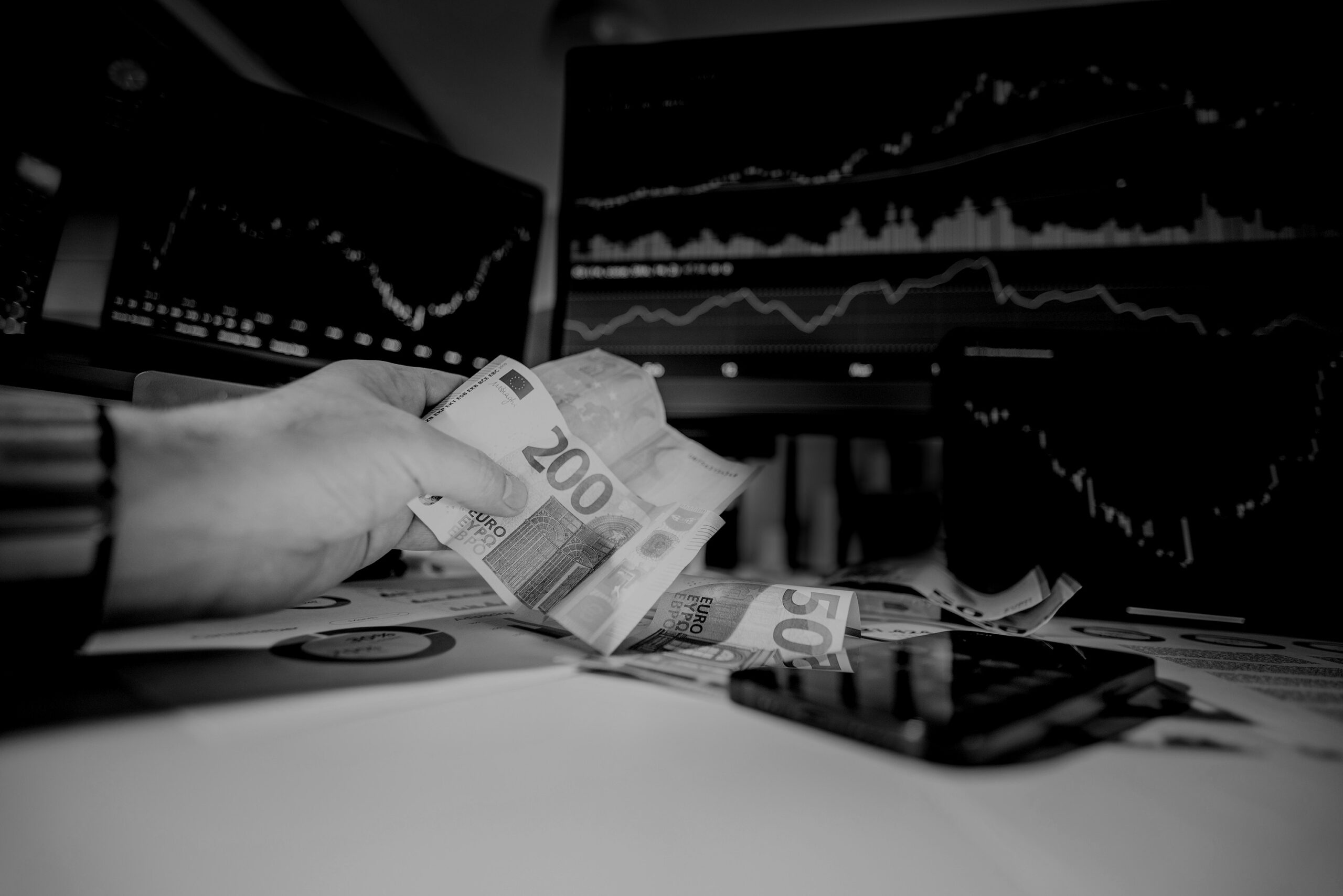 How Much Should You Really Spend on SEO Without Wasting Budget