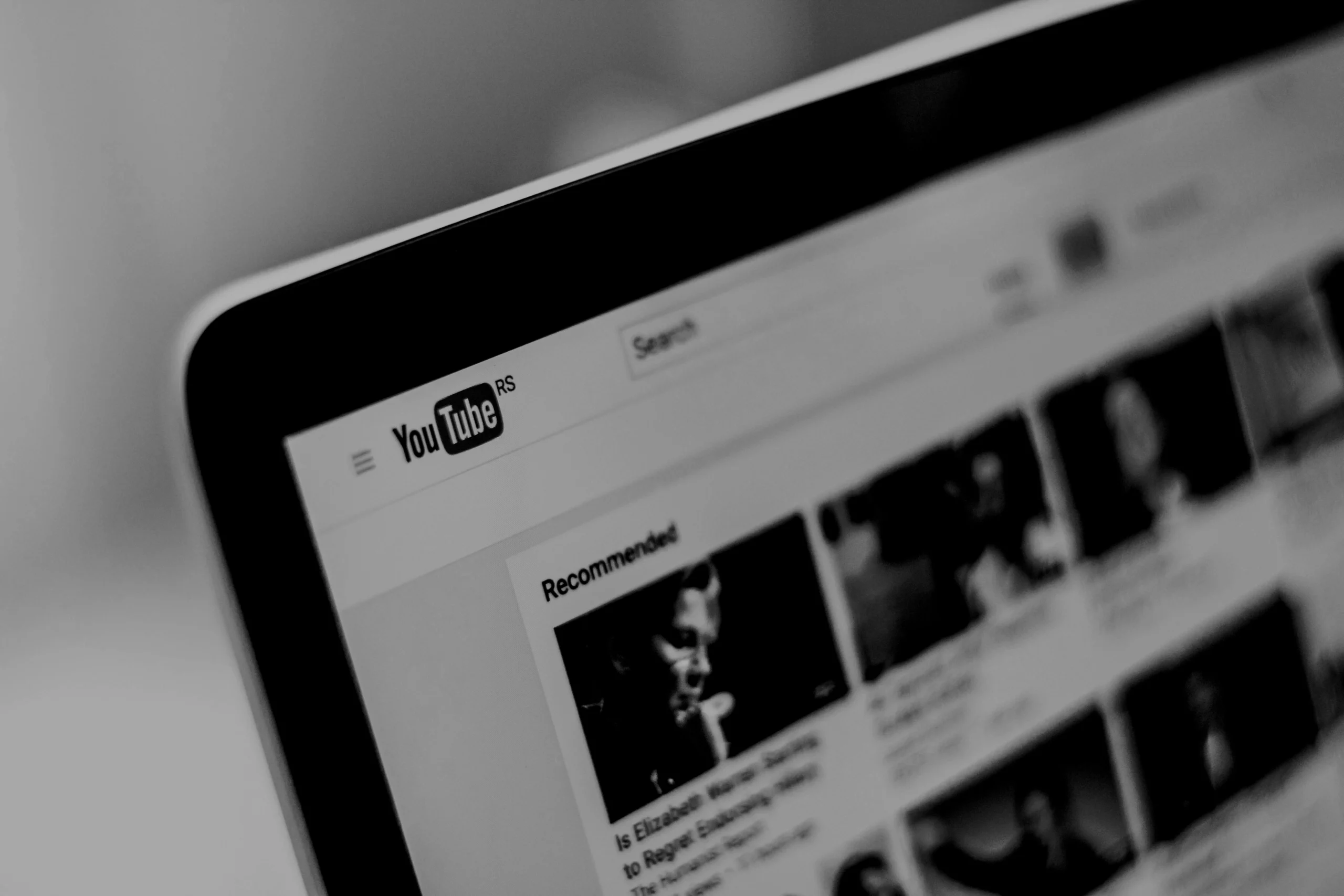 How to Do YouTube Channel SEO: 2026 Guide to Ranking