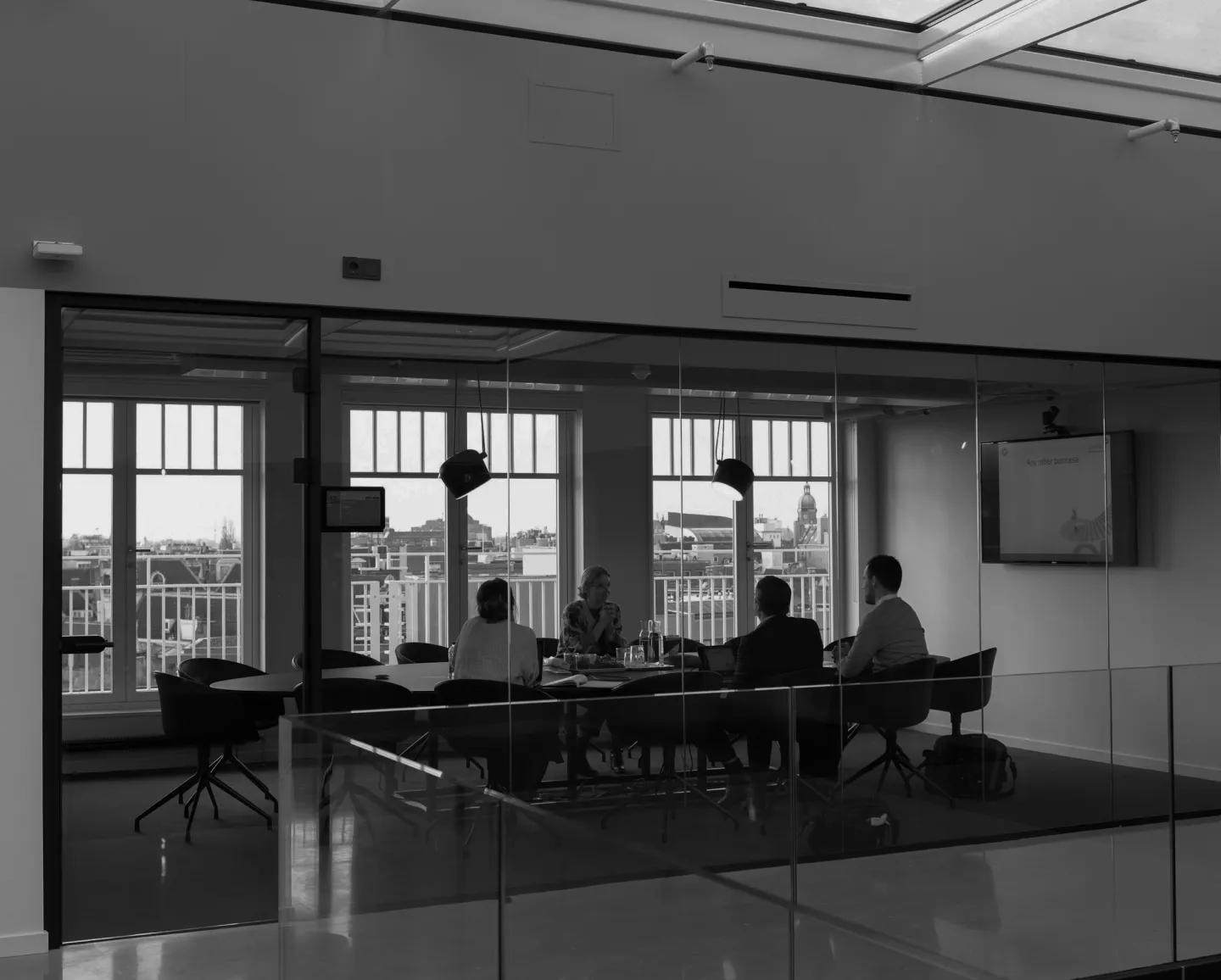 8 Best ChatGPT Ads Agencies in Chicago (2026)