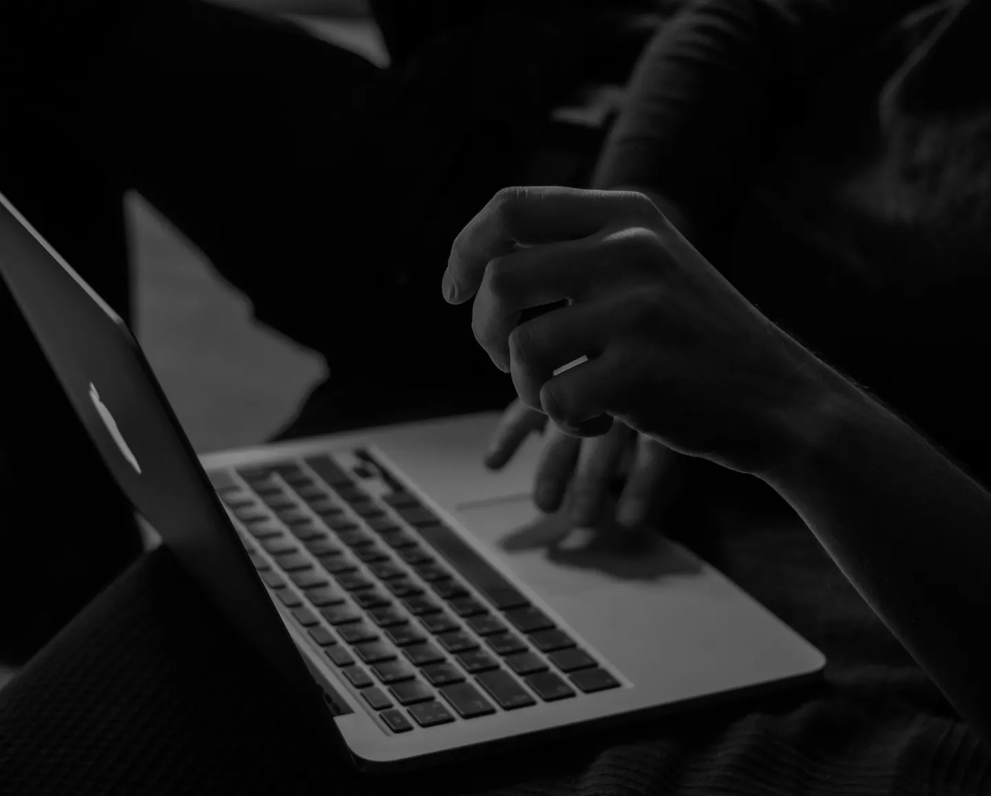 8 Best ChatGPT Ads Agencies in Edmonton (2026)